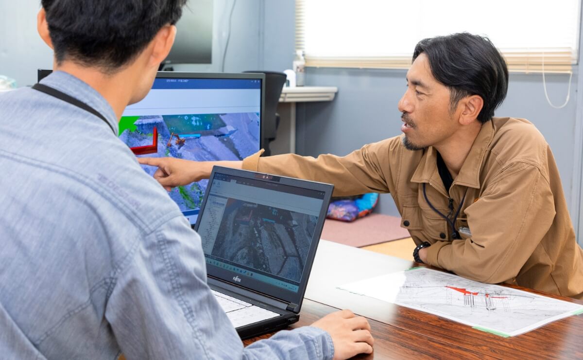 次の100年を見据えて、新しい力を待っています。