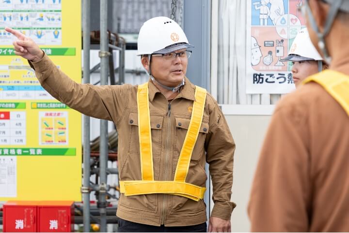 次の100年を見据えて、新しい力を待っています。