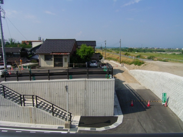 都市計画道路呉羽街袋線街路総合交付金（富山大橋）道路改良その２工事