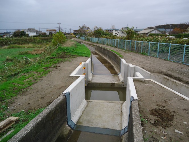 出合川用水路改修工事