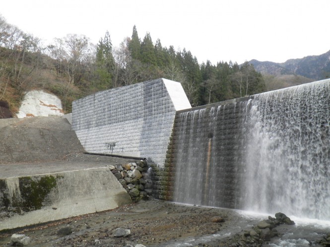 中尾第４号砂防堰堤改築その３工事
