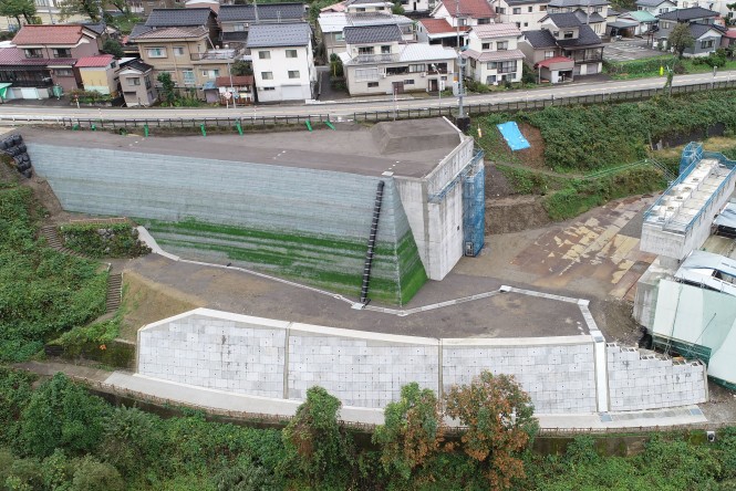 猪谷地区道路改良工事