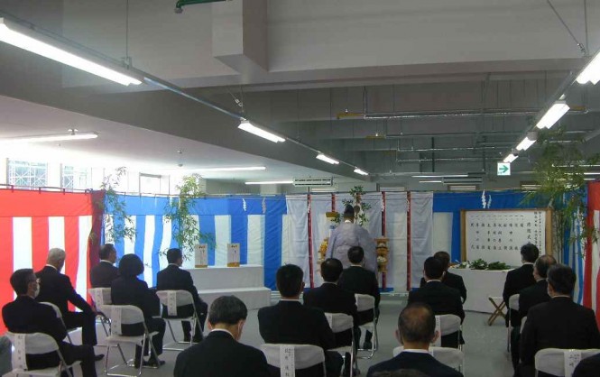 新社屋が完成致しました。