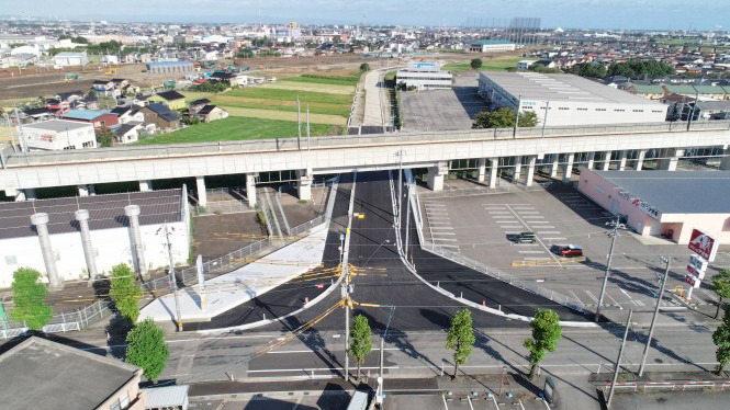 都市計画道路富山新駅停車場線街路総合交付金道路改良第３工区工事