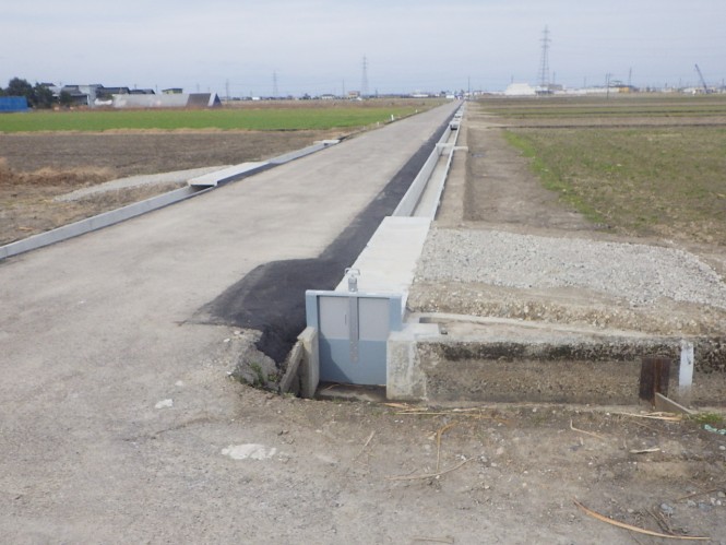 沖塚原地区用水路整備工事（第１工区）