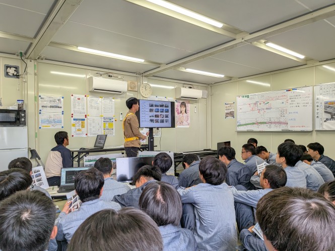 PXL_20250905_015736445